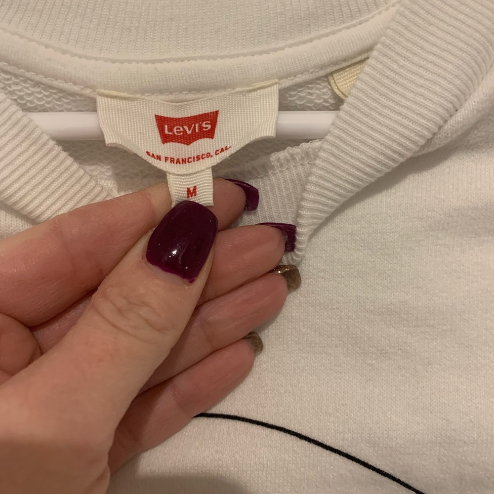Levi’s Women’s Medium White Cropped Sweatshirt Bright Pullover Casual Crewneck - Picture 4 of 7